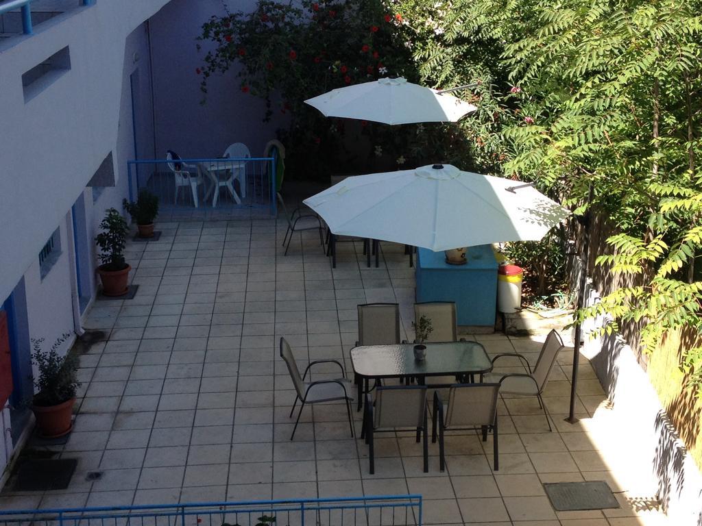 Amalthia Apartments แอร์ซอนิสซอส ภายนอก รูปภาพ