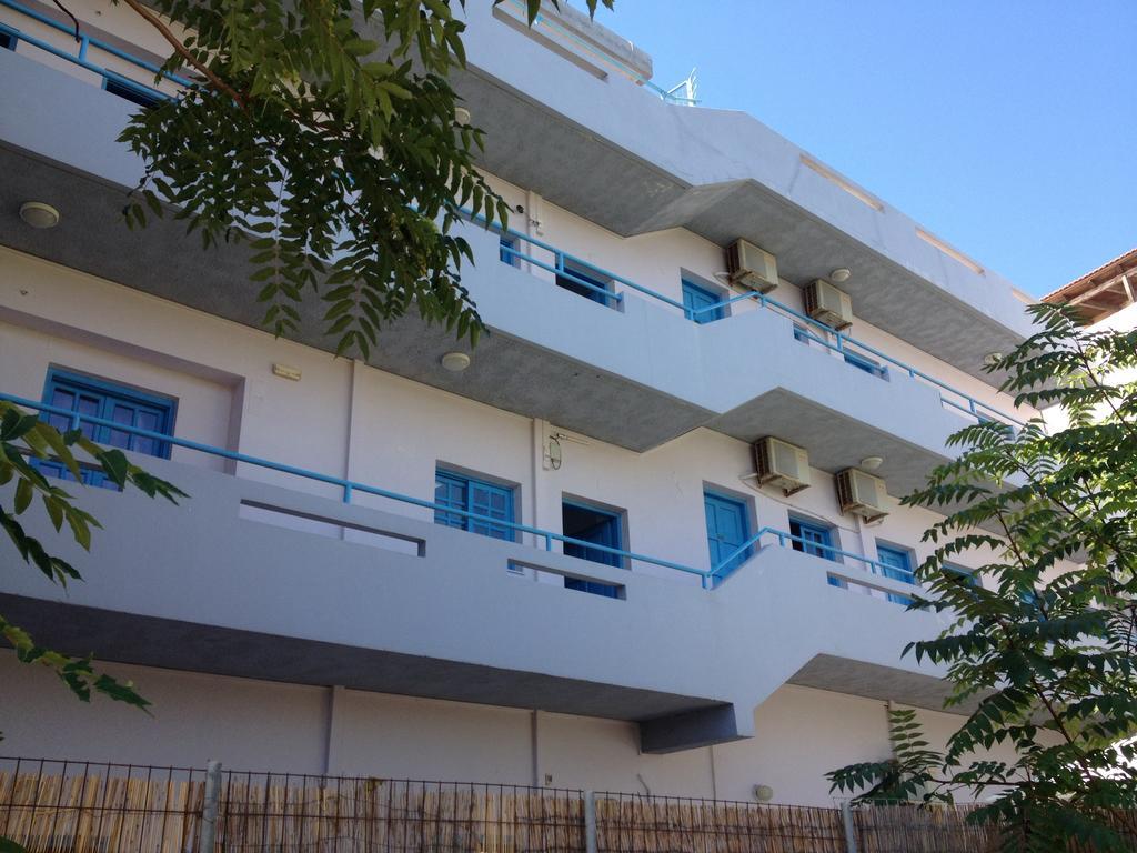 Amalthia Apartments แอร์ซอนิสซอส ภายนอก รูปภาพ