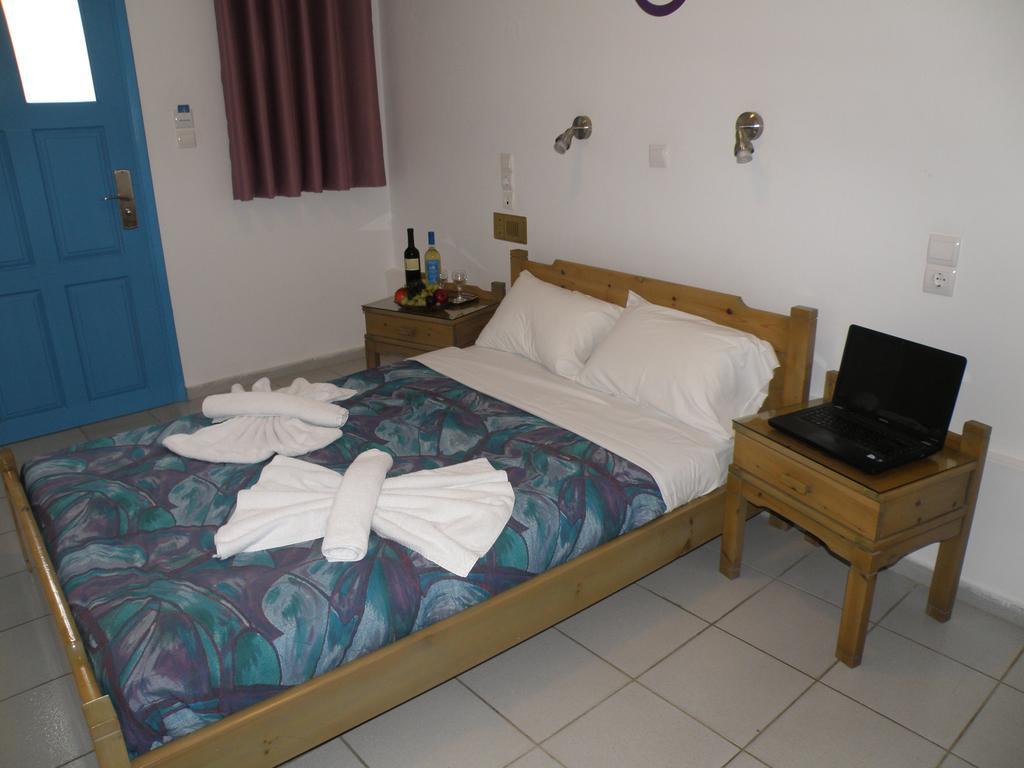 Amalthia Apartments แอร์ซอนิสซอส ห้อง รูปภาพ