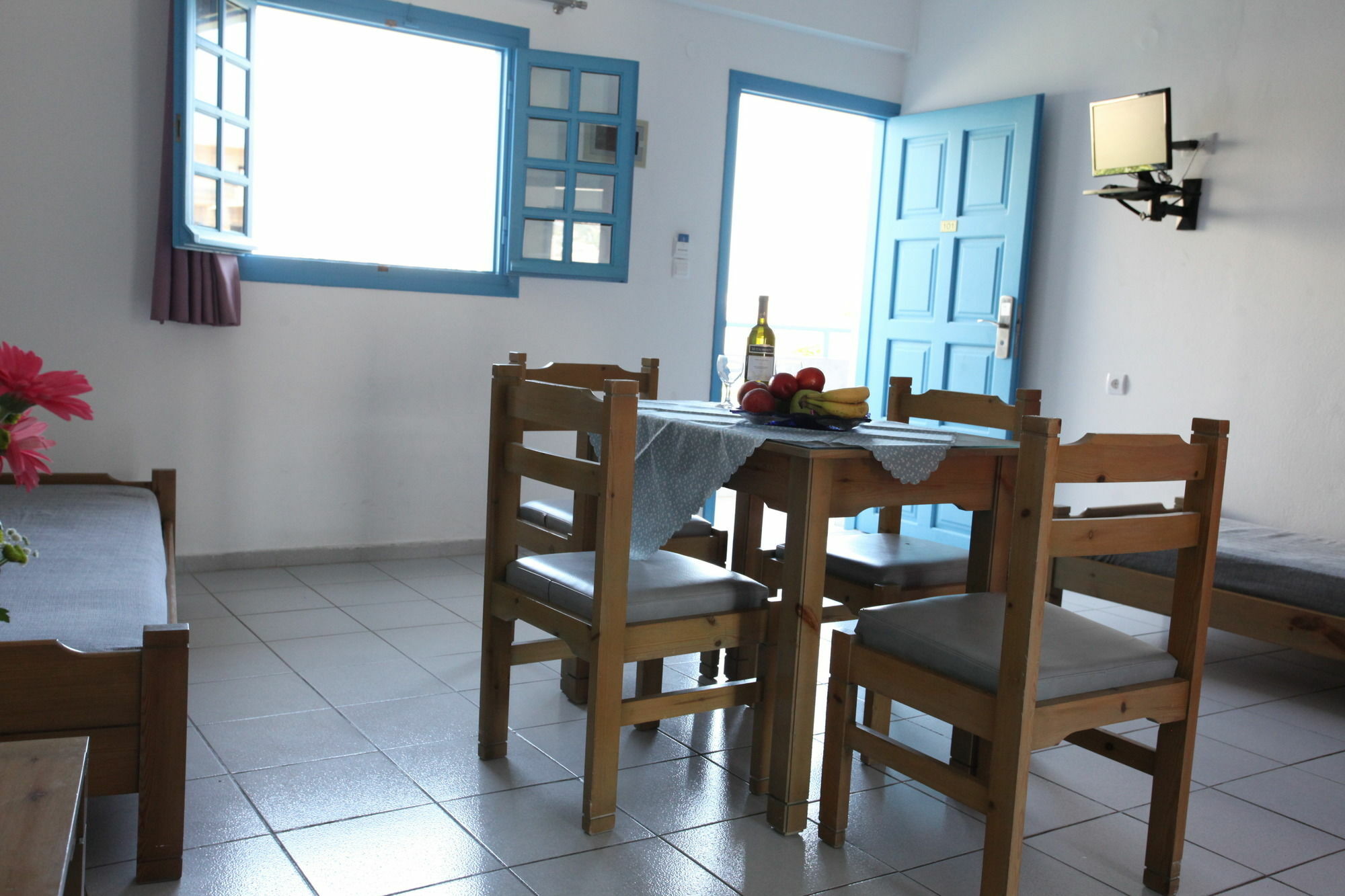 Amalthia Apartments แอร์ซอนิสซอส ภายนอก รูปภาพ