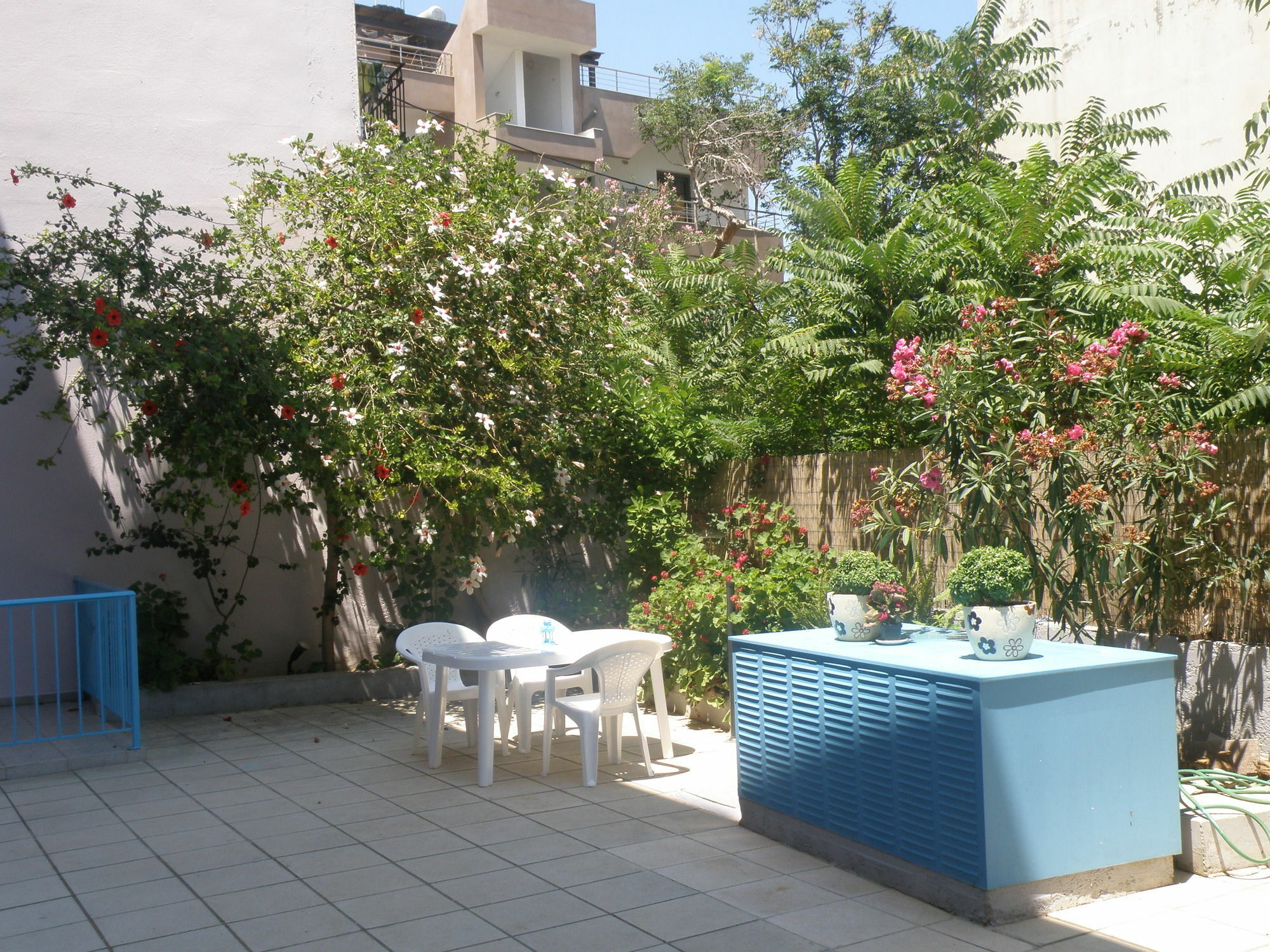 Amalthia Apartments แอร์ซอนิสซอส ภายนอก รูปภาพ